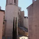 Modern In Old Town W Cathedral Views * Girona