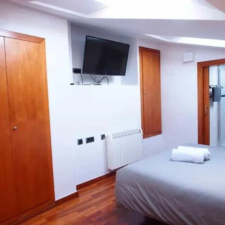 Apartamento Modern In Old Town W Cathedral Views