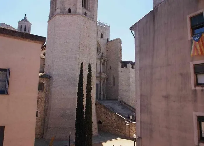 Modern In Old Town W Cathedral Views * Girona