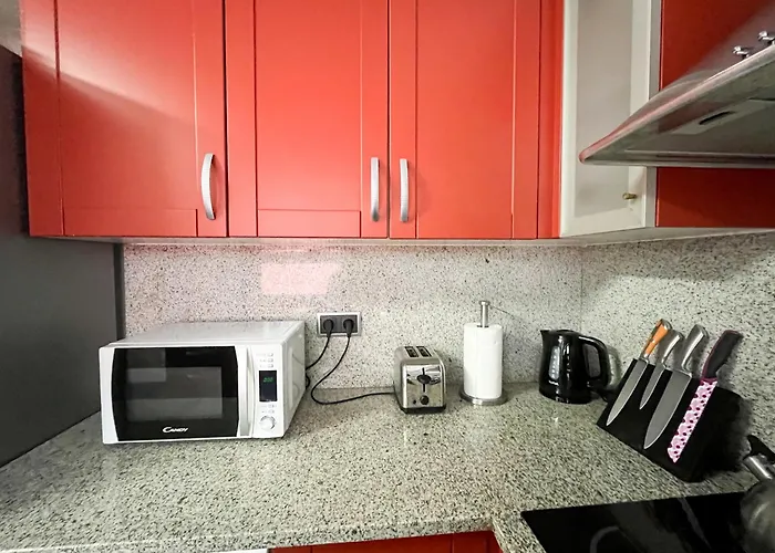 Modern In Old Town W Cathedral Views *